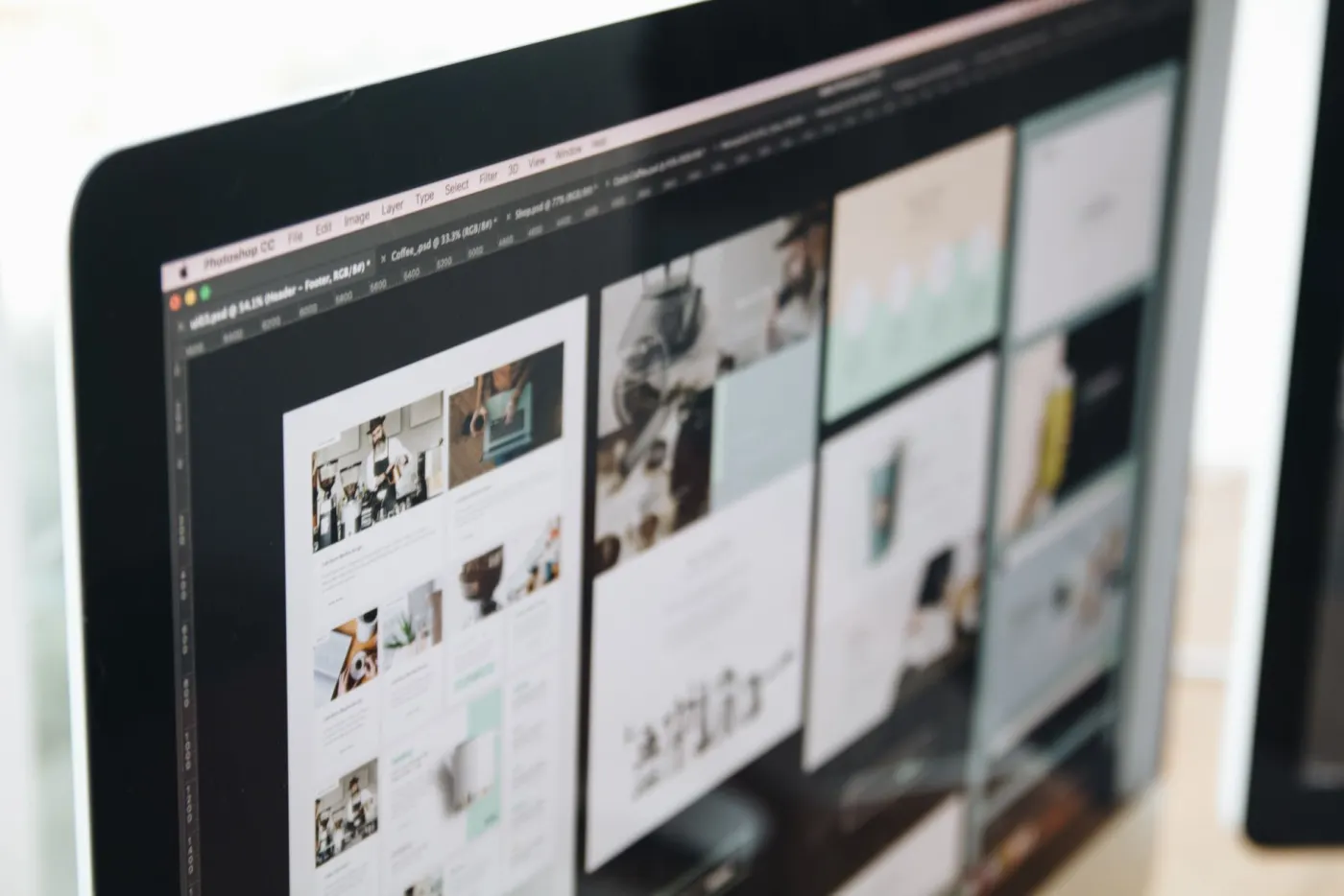Dựng bố cục website trên màn hình máy tính